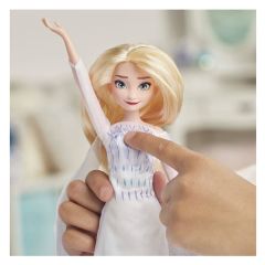 Hasbro E8880 Frozen 2 Şarkı Söyleyen Kraliçe Elsa